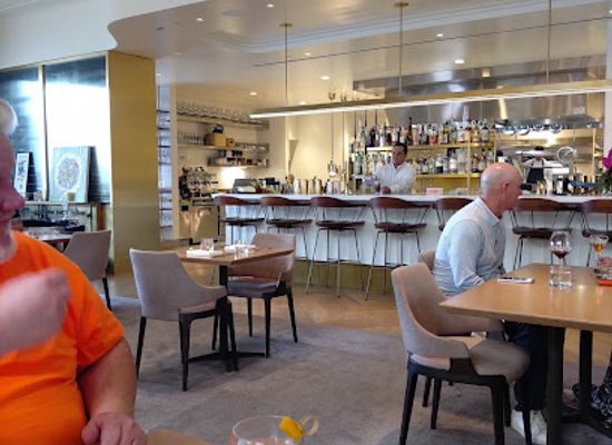 california/south-coast/restaurant/knife-pleat
