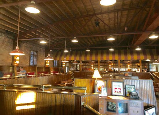 mississippi/the-flatwoods/restaurant/harveys