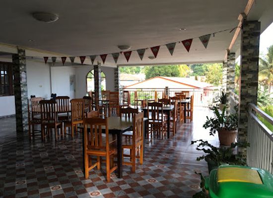 timor-leste/matebian-mountain/restaurant/restaurante-victoria