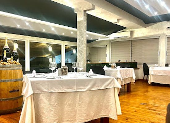 gabon/crystal-mountains-region/restaurant/roma-restaurant-hotel