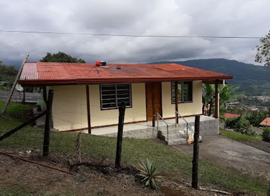 costa-rica/turrialba-valley/restaurant/loco-s-restaurante-y-bar