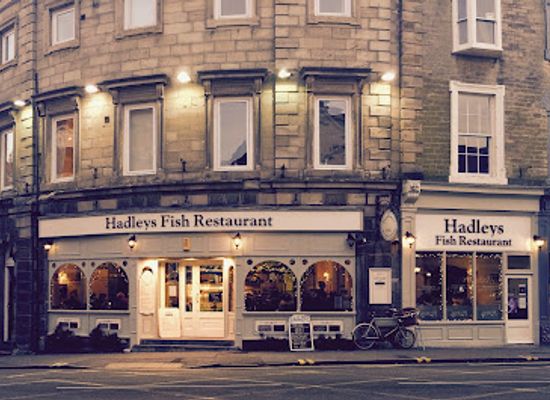 united-kingdom/whitby/restaurant/hadley-s-fish-chips
