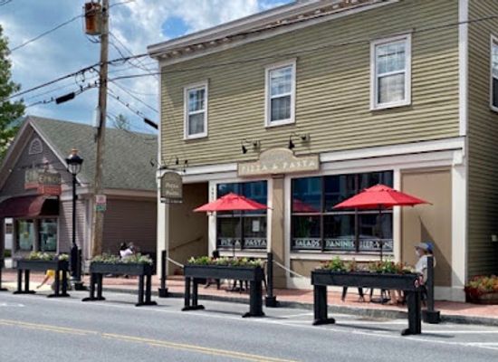 vermont/mount-equinox/restaurant/christos-pizza-and-pasta