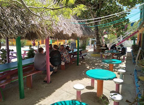 belize/cockscomb-basin-wildlife-sanctuary/restaurant/fantasy-dining