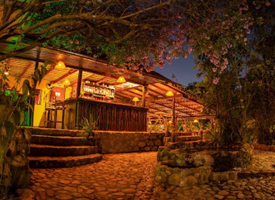 ecuador/sierra/restaurant/swiss-bistro-cumanda