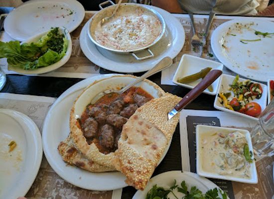 israel/jaffa/ajami/restaurant/hag-khail