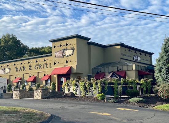 connecticut/tolland-county/restaurant/wood-n-tap-vernon