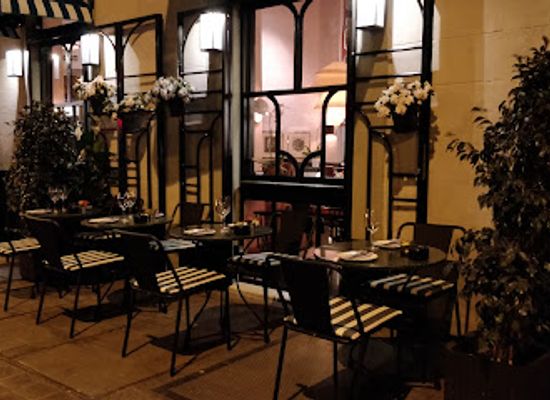 spain/barcelona/restaurant/mont-bar