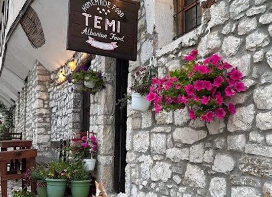 albania/chameria/restaurant/temi-albanian-food