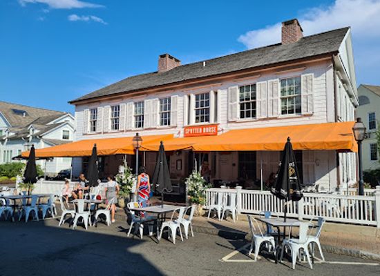 connecticut/the-gold-coast/restaurant/spotted-horse-tavern