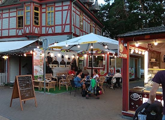 lithuania/palanga-beach/restaurant/gruzinu-namai