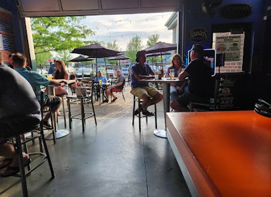 iowa/cedar-rapids/restaurant/kingston-s-steakhouse