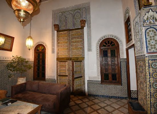 morocco/fes/fes-el-bali/restaurant/nur