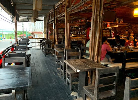 peru/iquitos/restaurant/pizzeria-iquitos