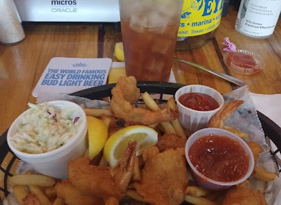 texas/south-padre-island/restaurant/parrot-eyes