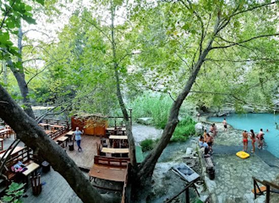 cyprus/adonis-baths-waterfalls/restaurant/vatouthkia