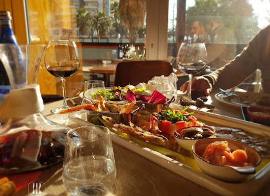 albania/vlora-region/restaurant/tre-forchette-restaurant