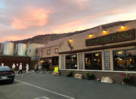 utah/canyonlands/restaurant/moab-brewery