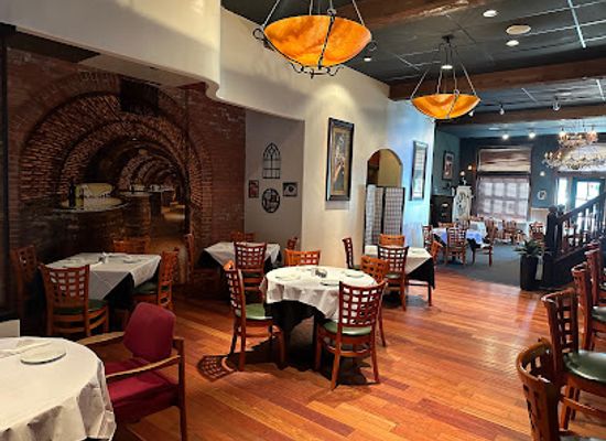 kansas/hutchinson/restaurant/roma-s-italian-restaurant