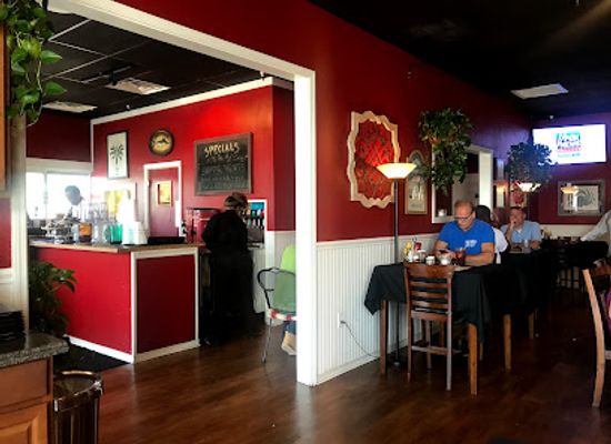 florida/pensacola/restaurant/the-fishing-hole-pensacola-restaurant