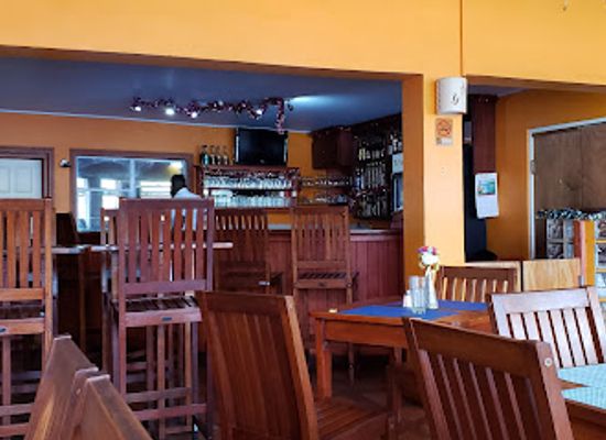 grenada/saint-george/restaurant/nutmeg-lounge