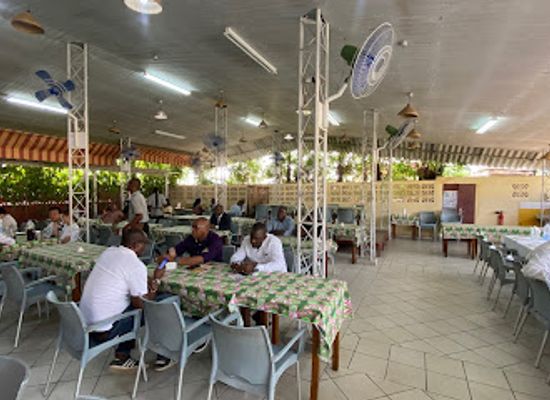 cote-d-ivoire/abidjan-autonomous-district/restaurant/espace331