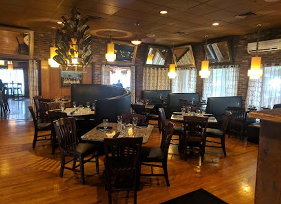 massachusetts/hampden-county/restaurant/la-cucina-di-hampden-house