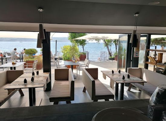slovenia/izola/restaurant/restavracija-in-lounge-bar-svetilnik