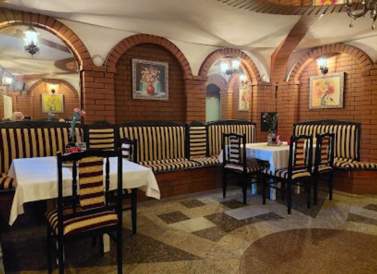 poland/holy-cross-mountains/restaurant/restauracja-tara