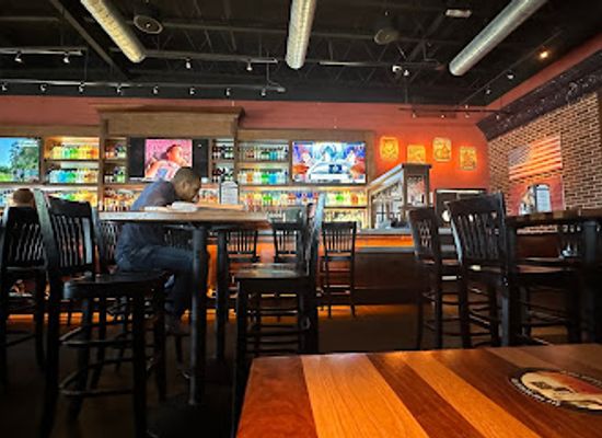 arkansas/pinnacle-mountain-state-park/restaurant/bj-s-restaurant-brewhouse