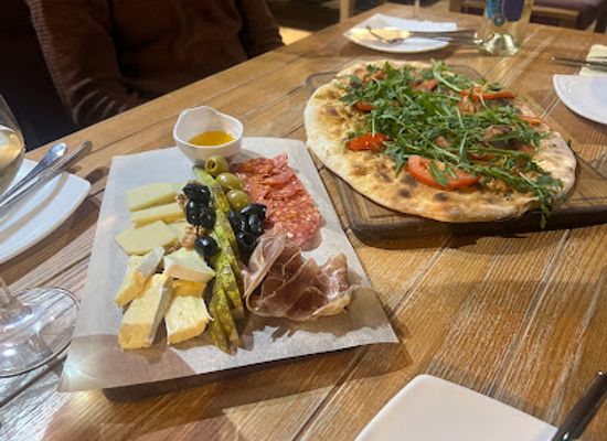moldova/vatra/restaurant/oliva