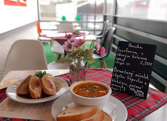 slovakia/saris/restaurant/cafeteria-pitstop