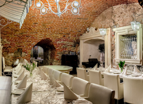 poland/krakow/restaurant/padre-restaurant