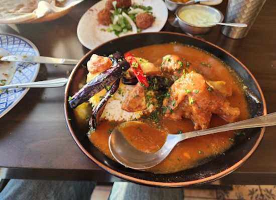 south-korea/seoul/itaewon/restaurant/petra-restaurant