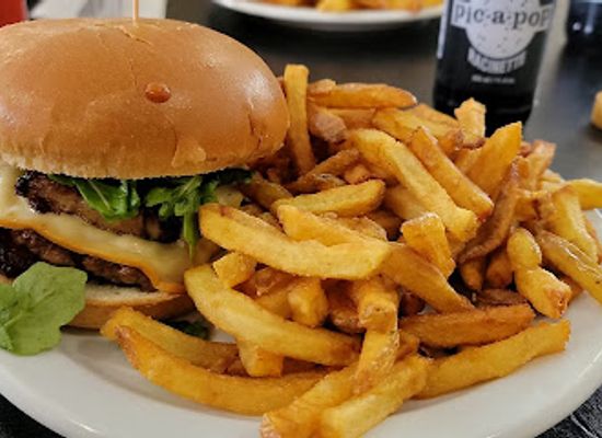 canada/interlake-region/restaurant/carlo-s-cucina