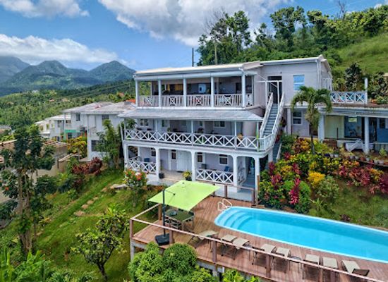 dominica/saint-john/restaurant/hotel-the-champs
