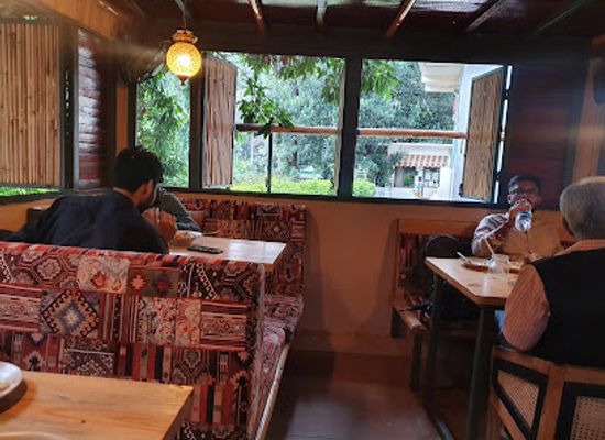 india/rishikesh/tapovan/restaurant/bistro-nirvana