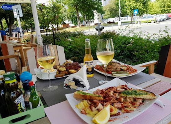 romania/bistrita-nasaud/restaurant/restaurant-l-aroma