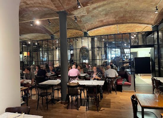 spain/barcelona/restaurant/en-ville