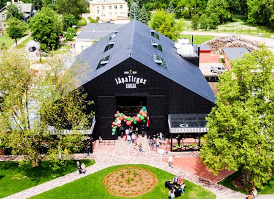 latvia/sigulda/restaurant/jana-tirgus