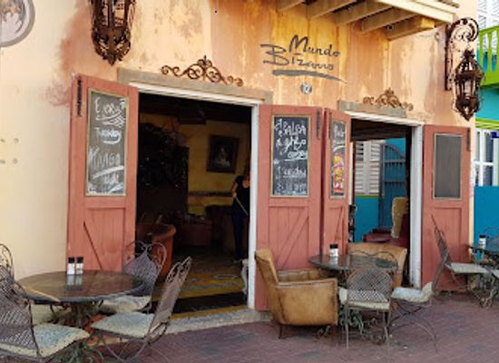 curacao/punda/restaurant/mundo-bizarro