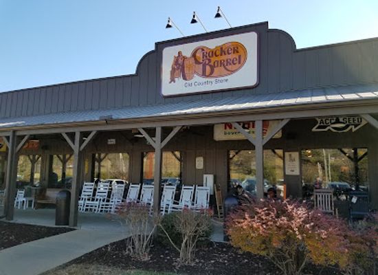 tennessee/chattanooga-valley/restaurant/cracker-barrel-old-country-store