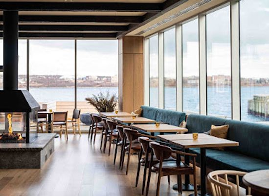 canada/halifax/north-end-halifax/restaurant/salt-ash-beach-house