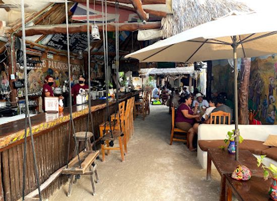 mexico/yucatan-peninsula/restaurant/restaurante-bar-and-grill-viva-zapata-isla-holbox