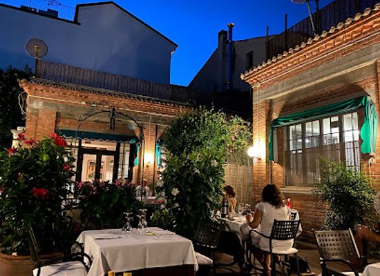 italy/parma/restaurant/parizzi