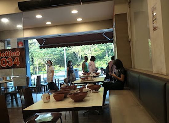 singapore/bukit-batok/restaurant/eat-rail-mall