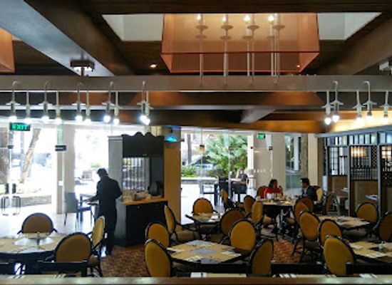 philippines/angeles-city/restaurant/cafe-mequeni