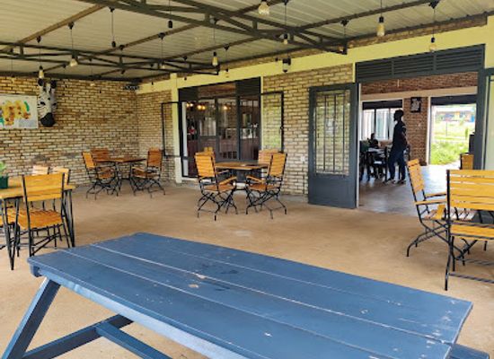 rwanda/akagera-national-park/restaurant/akagera-cafe
