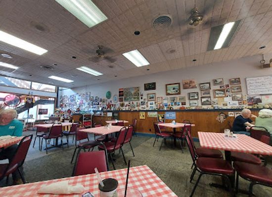 ohio/hocking-hills/restaurant/m-m-family-diner