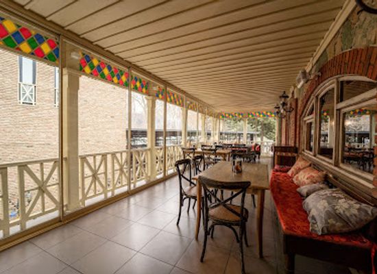georgia/khevsureti/restaurant/georgian-house